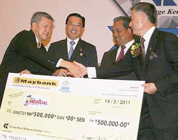 tan hock kay sri tell let malaysia today handing mock chairman cheque muhyiddin kent witnessing move george healthy over