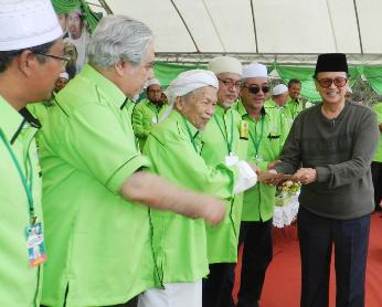 PAS parti sesuai untuk saya – Tengku Paduka – Malaysia Today