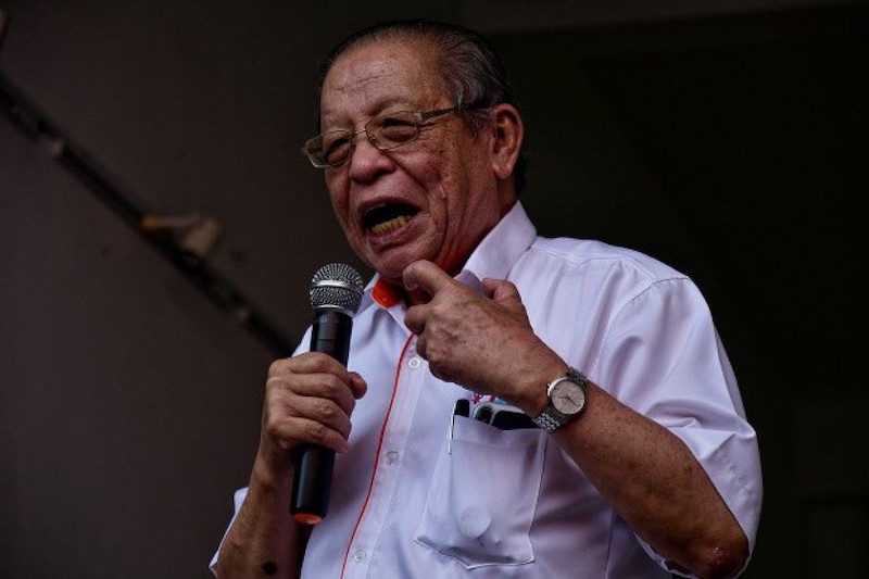 Kit Siang: "Latest events point to Malaysia teetering on the edge of another May 13 riots" – Malaysia Today - Vimarsana News