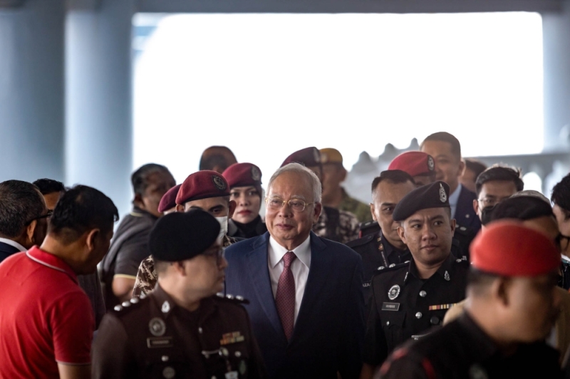 Federal Court dismisses Najib's leave to appeal bid to lift Mareva injunction in SRC International lawsuit – Malaysia Today - Vimarsana News