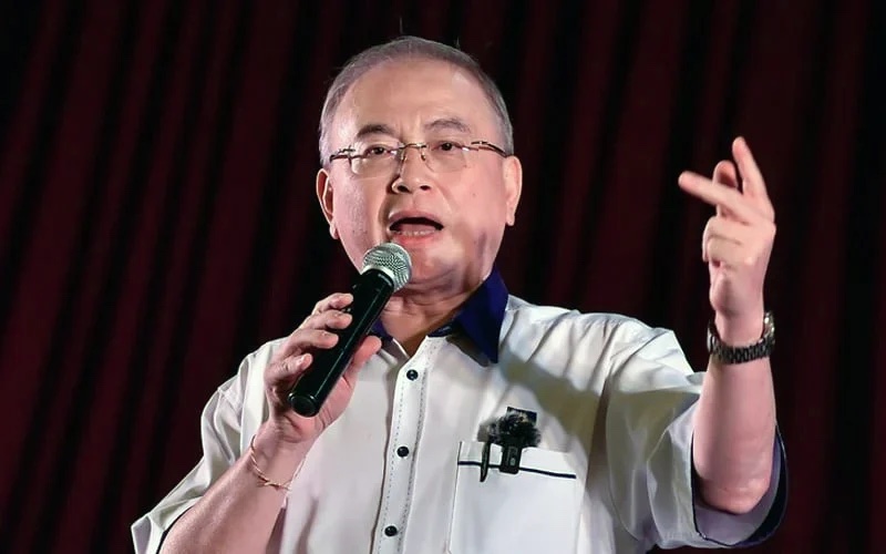 MCA ready to go solo if BN abandons its allies, says Wee - Vimarsana News