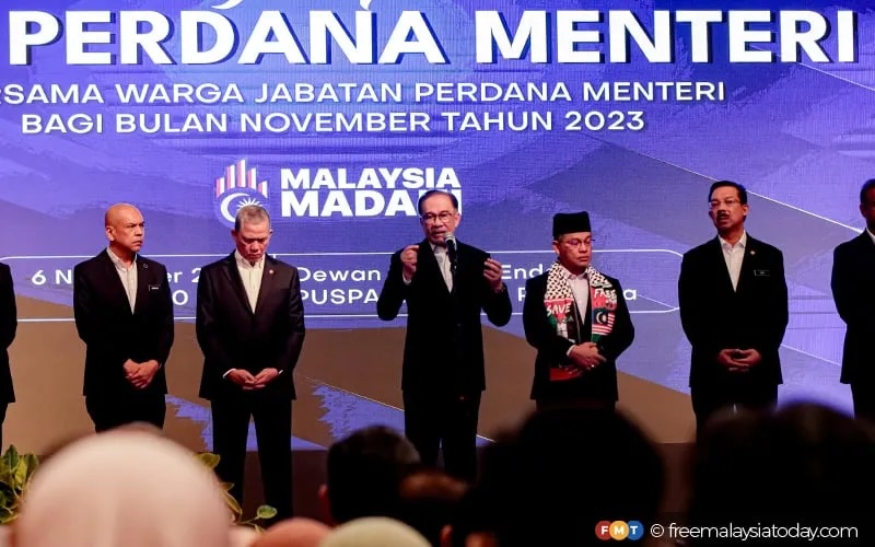 Defections of Bersatu MPs reveal PH's weak electoral base – Malaysia Today - Vimarsana News