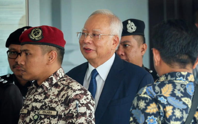 Najib's team 'seriously thinking' of another pardon petition – Malaysia Today - Vimarsana News